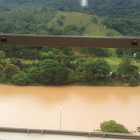 Flat no Cavalinho Branco (60M) Águas de Lindoia Exterior foto